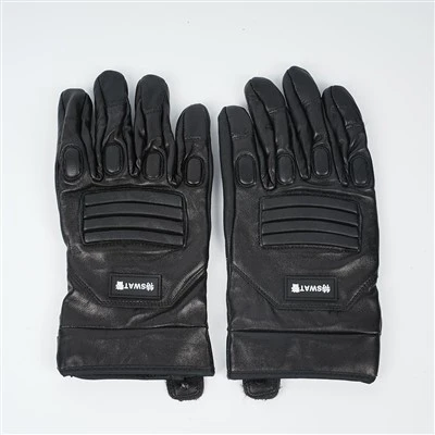 Guantes para hacer cumplir la ley
