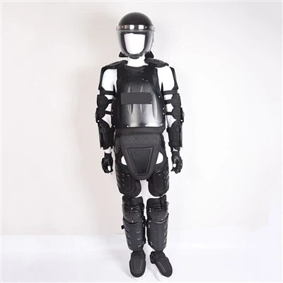 Traje antidisturbios